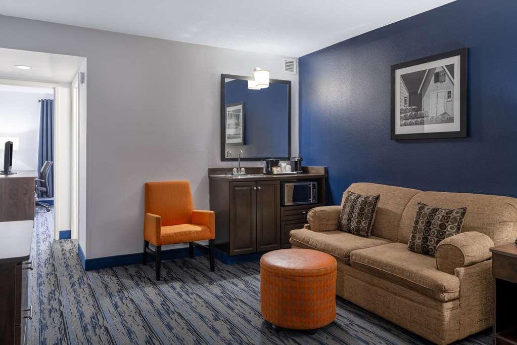 Travelodge Suites By Wyndham Saint John Szoba fotó